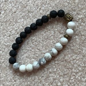 Essential oil diffuser bracelet